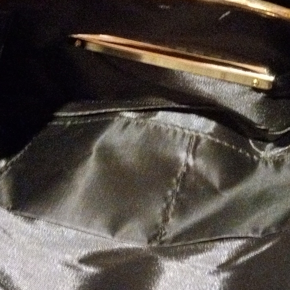 Purse - Picture 4 of 5